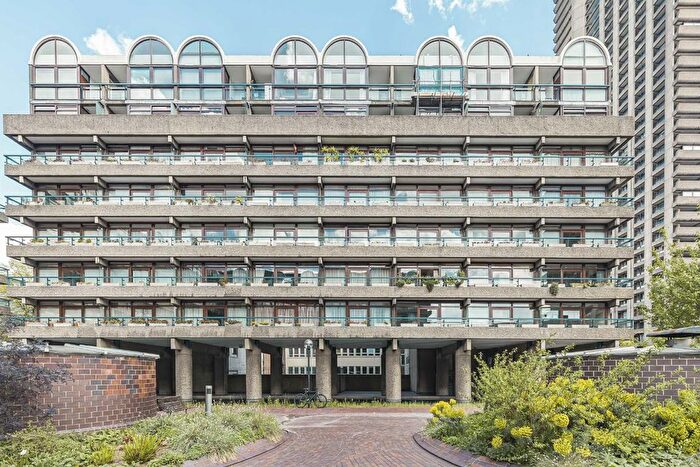 Studio To Rent In Barbican, Bryer Court, EC2Y