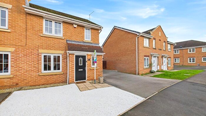 3 Bedroom Semi Detached House For Sale In Sargeson Road, Armthorpe, Doncaster, South Yorkshire, DN3