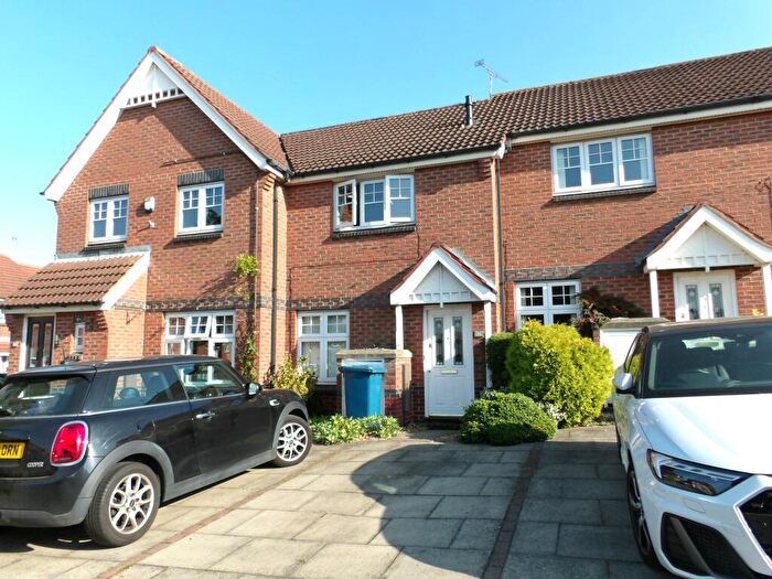 2 Bedroom House To Rent In Honeysuckle Grove, Bingham, NG13