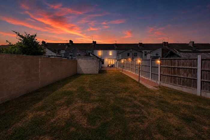 4 Bedroom House For Sale In Stafford Street, Burton-On-Trent, DE14