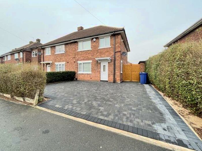 3 Bedroom Property To Rent In Sandringham Road, Cleethorpes, DN35