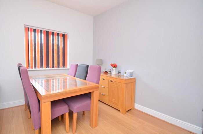 2 Bedroom Apartment To Rent In Freer Crescent, High Wycombe, Buckinghamshire, HP13