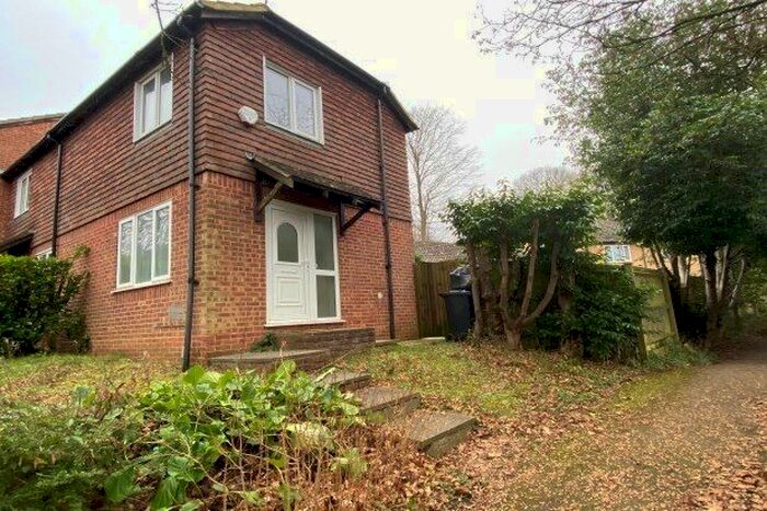 1 Bedroom End Of Terrace House To Rent In Spenlow Drive, Chatham ME5