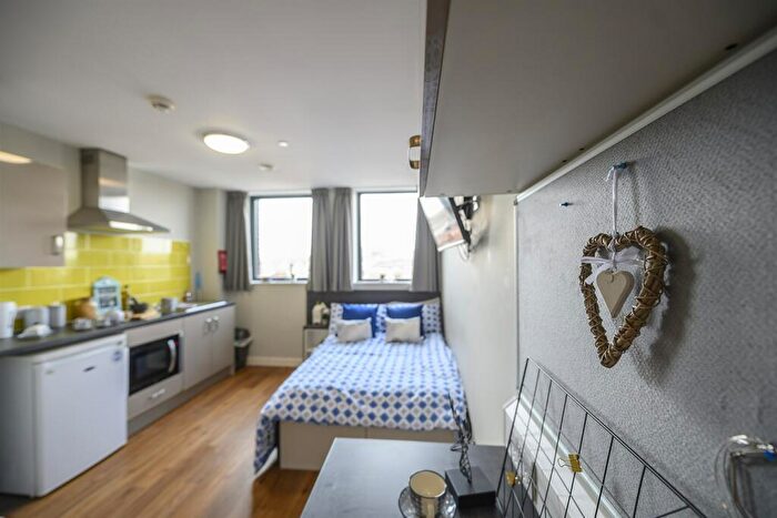 Studio To Rent In Queen Street, Sheffield, S1