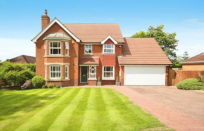 4 Bedroom Detached House For Sale In Winsford Close, Balsall Common, Coventry, CV7