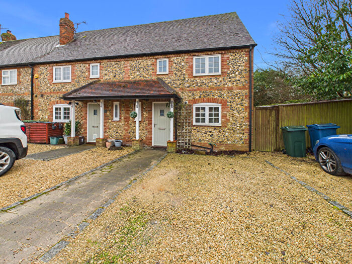 2 Bedroom End Of Terrace House To Rent In The Common, Stokenchurch, Buckinghamshire, HP14