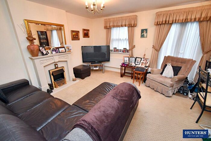 3 Bedroom End Of Terrace House For Sale In Newgate End, Wigston, LE18