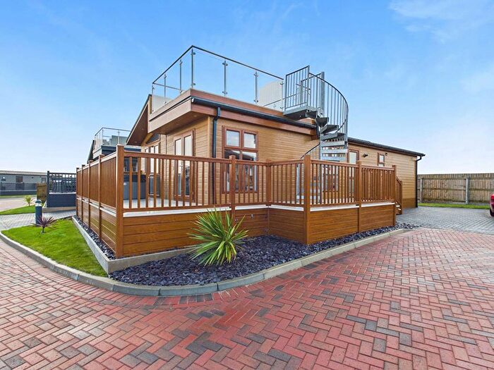 2 Bedroom Lodge For Sale In Coast Road, Bacton, Norwich, NR12