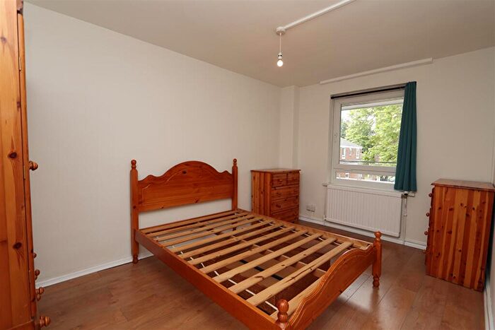 1 Bedroom Flat To Rent In Ringmer Gardens, Hornsey, N19
