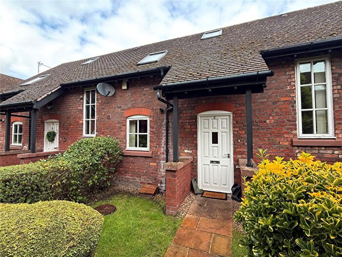 2 Bedroom Barn Conversion For Sale In Ryder Court, Rainhill, Prescot, Merseyside, L35