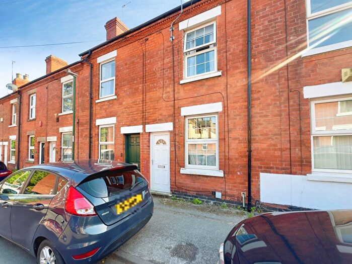 3 Bedroom Terraced House For Sale In Marshall Street, Nottingham, NG5