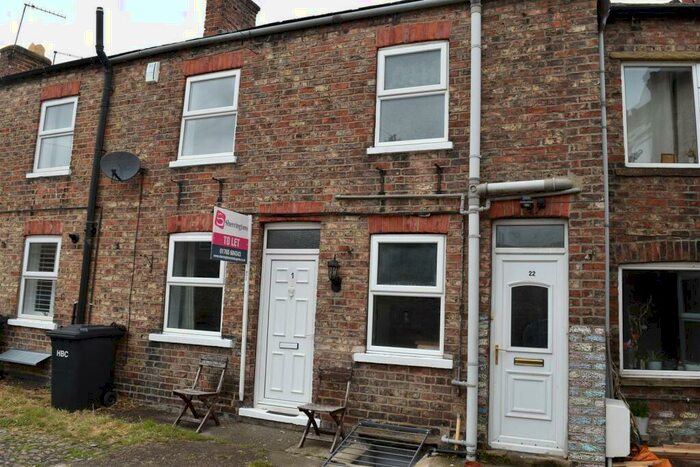 2 Bedroom Terraced House To Rent In Park Square, Ripon, HG4