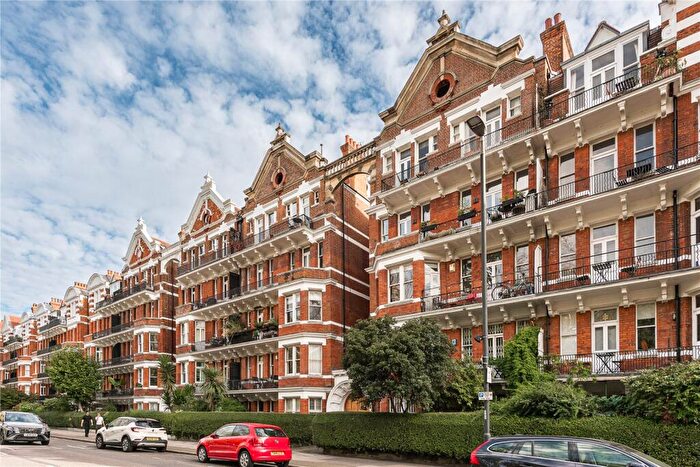 3 Bedroom Apartment For Sale In Prince Of Wales Mansions, Prince Of Wales Drive, Battersea, London, SW11