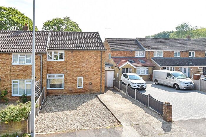 2 Bedroom End Of Terrace House For Sale In Silverweed Road, Walderslade, Chatham, Kent, ME5