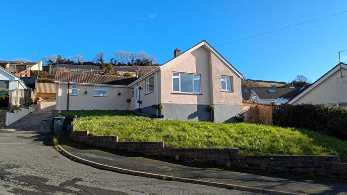 3 Bedroom Detached Bungalow For Sale In Grandison Avenue, Bishopsteignton, TQ14