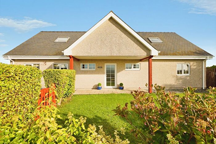4 Bedroom Detached House For Sale In Penrhos, Pwllheli, Gwynedd, LL53