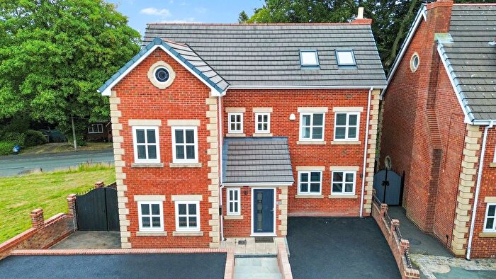 6 Bedroom Detached House For Sale In Lavender Walk, Ashton-In-Makerfield, WN4