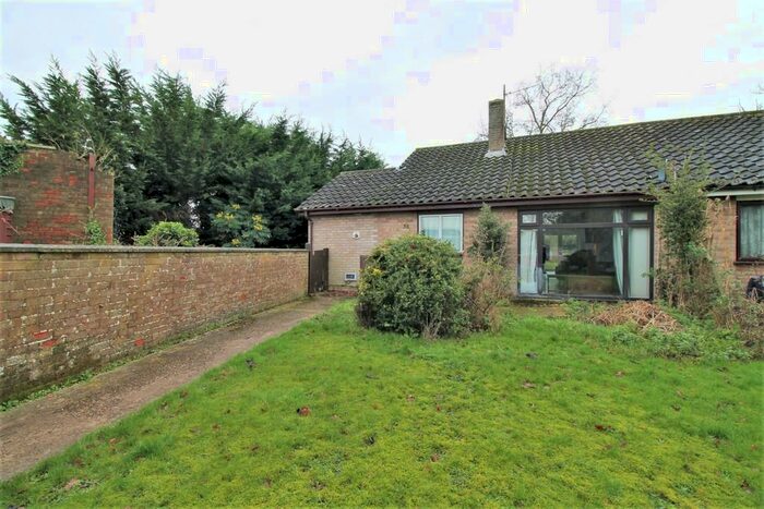 2 Bedroom Semi-Detached Bungalow To Rent In Beech Way, Dickleburgh, IP21