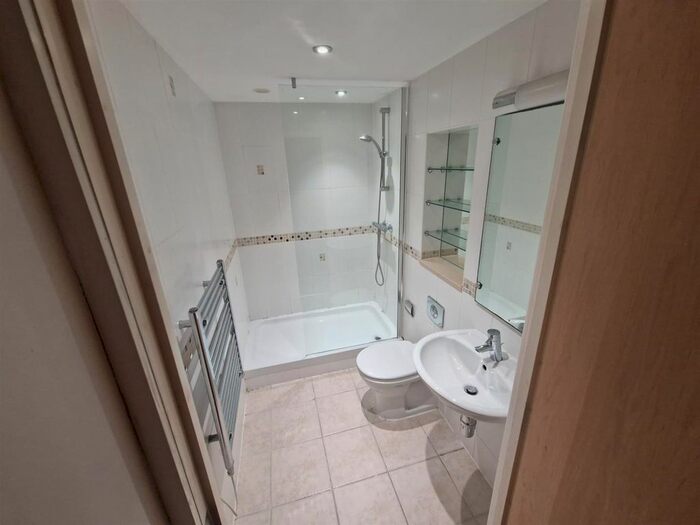 1 Bedroom Flat To Rent In Upper Allen Street, Sheffield, S3