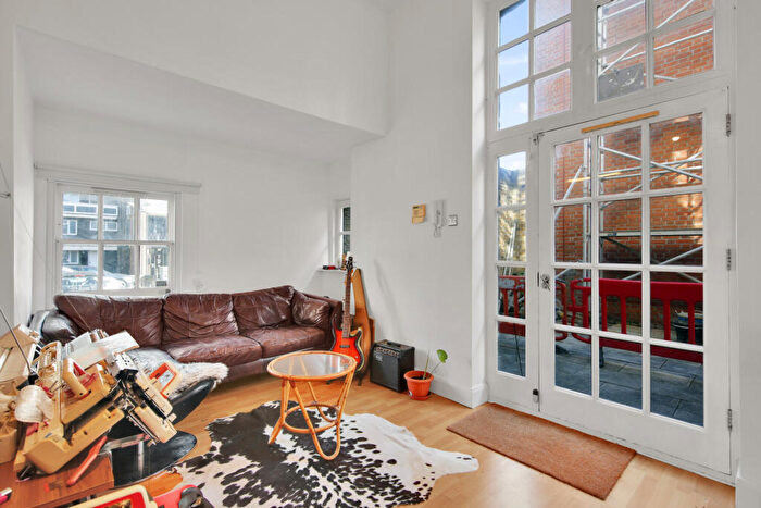 1 Bedroom Apartment To Rent In Dunbridge Street, London, E2