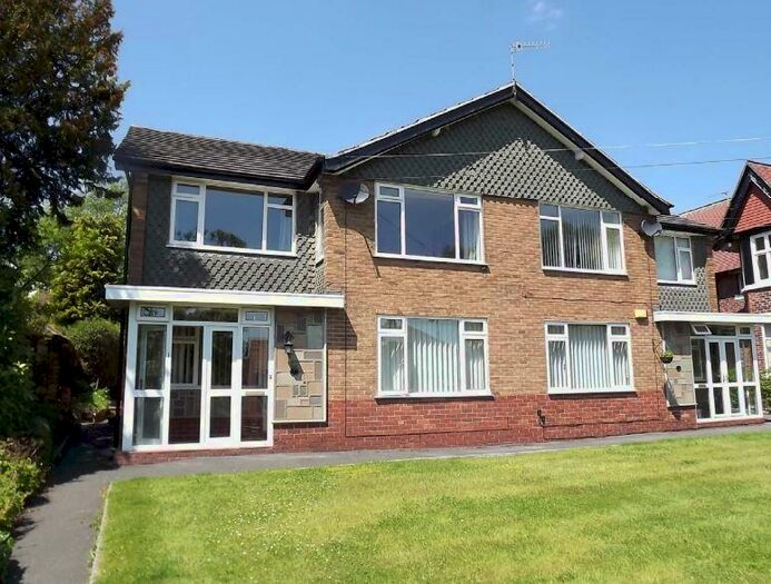 2 Bedroom Apartment To Rent In Graden Court, Disley, SK12