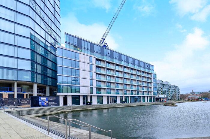 1 Bedroom Flat To Rent In City Road, Clerkenwell, London, EC1V