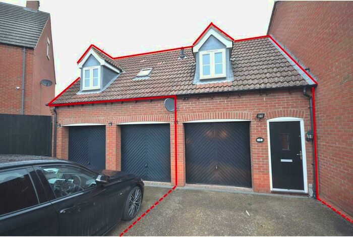 1 Bedroom Flat To Rent In Coach House With Parking & Garage - Ironwood Avenue, Desborough, NN14