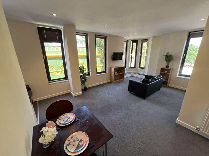 Studio To Rent In Flat, Gladstone Buildings, St James Row, S1
