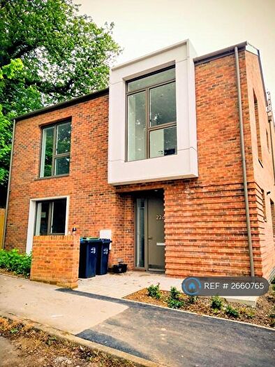 3 Bedroom Semi Detached House To Rent In Ravensdale Gardens, London, SE19
