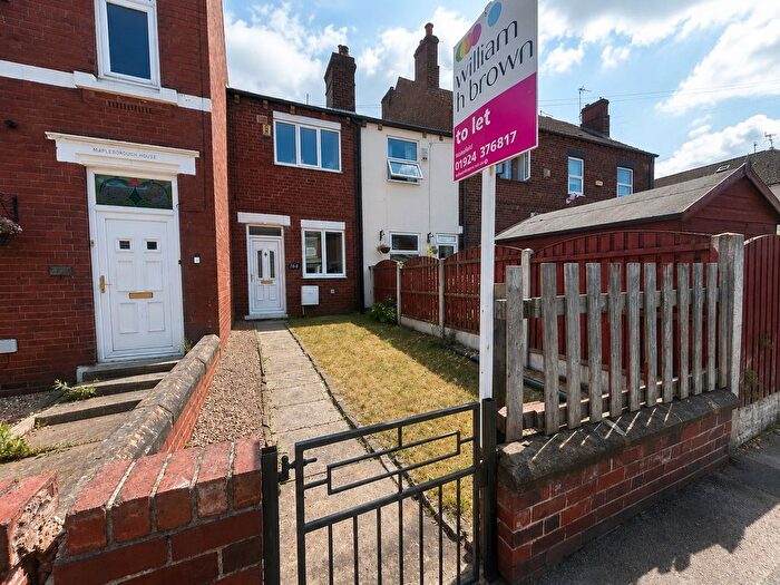 2 Bedroom Terraced House To Rent In Castleford Road, Normanton, WF6