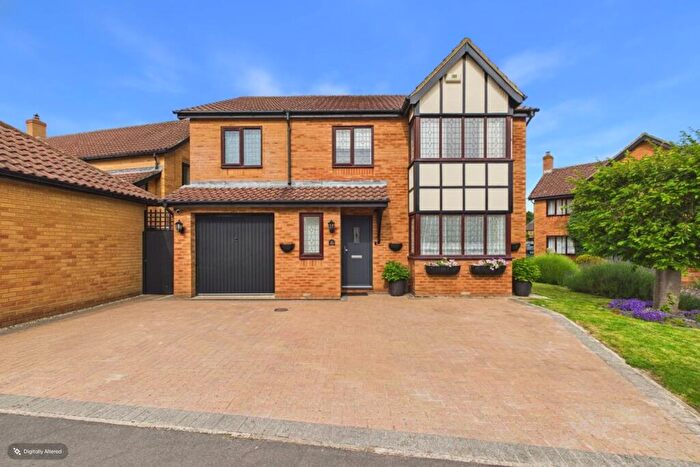 5 Bedroom Detached House For Sale In Sparrowhawk Way, Hartford, Huntingdon, Cambridgeshire, PE29