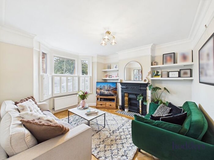 3 Bedroom Semi Detached House For Sale In Chertsey, Surrey, KT16