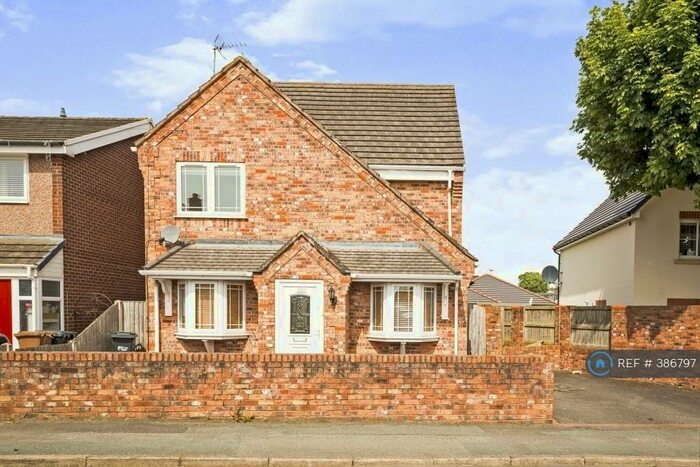 4 Bedroom Detached House To Rent In Ash Lane, Mancot, Deeside, CH5