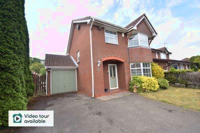 4 Bedroom Detached House To Rent In Sworder Close, Luton, LU3