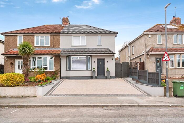 3 Bedroom Semi Detached House For Sale In Courtney Way, Bristol, Gloucestershire, BS15