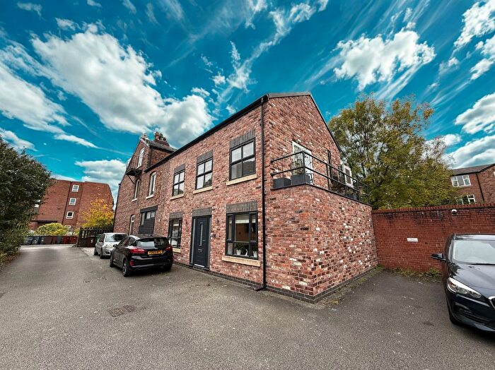 3 Bedroom Semi-Detached House For Sale In The Stable Yard, Cape Street, Manchester, M20