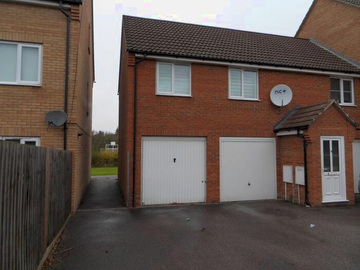 2 Bedroom Property To Rent In Bittern Grove, Soham, Ely, CB7