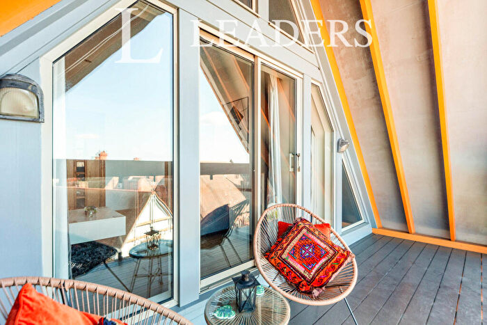 2 Bedroom Apartment To Rent In Foregate Street, CH1