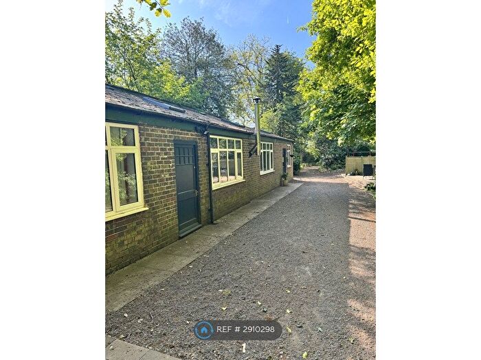 2 Bedroom Flat To Rent In Hatton House, Hatton, Warwick, CV35