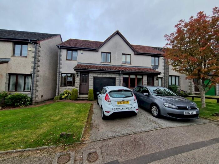 3 Bedroom Semi-Detached House To Rent In Rosewell Park, West End, Aberdeen, AB15