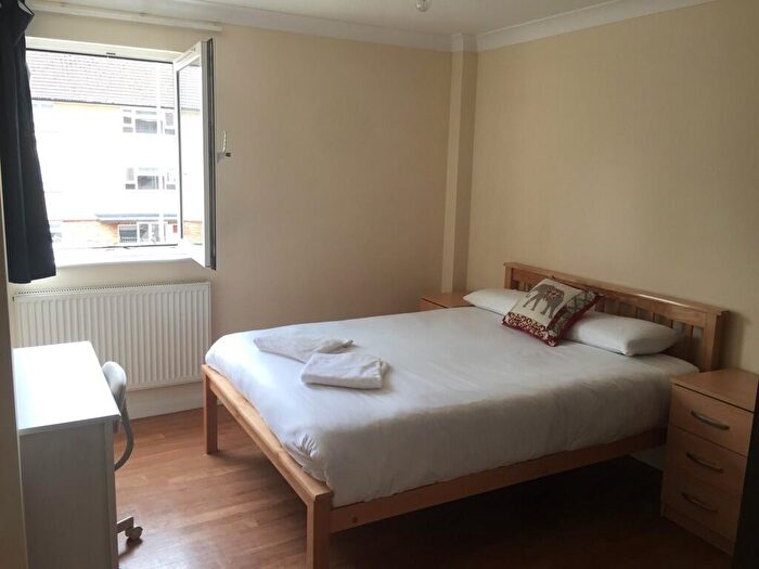 2 Bedroom Apartment To Rent In Queen Street, Portsmouth, PO1