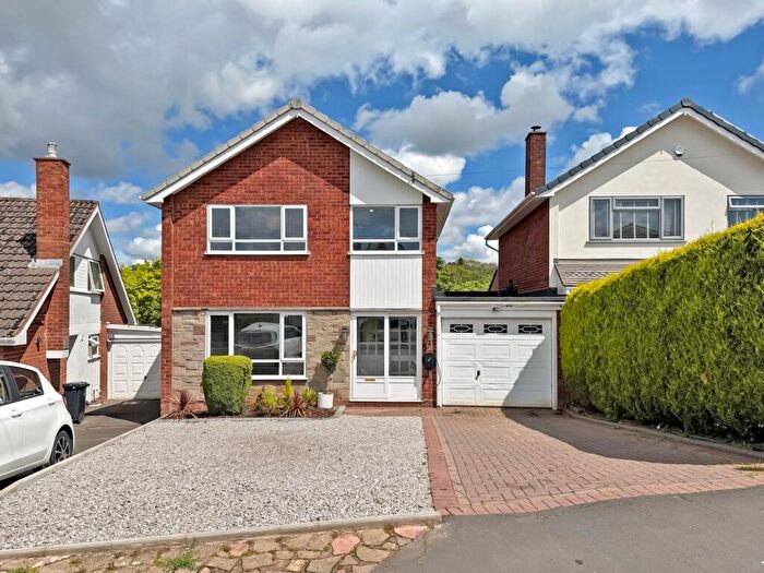 3 Bedroom Detached House For Sale In Northway, Sedgley, DY3