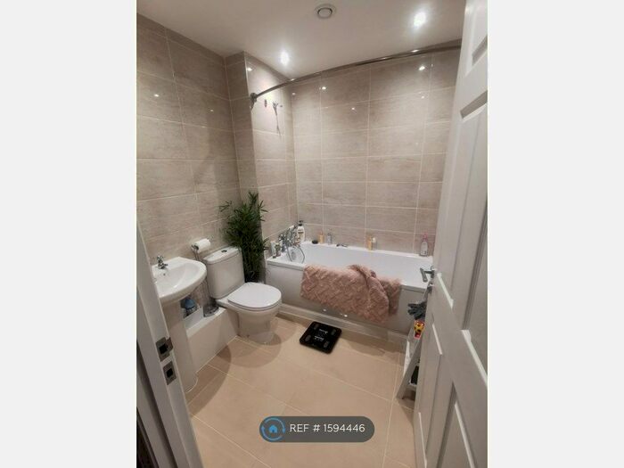 2 Bedroom Flat To Rent In Allan Street, Darlington, DL1