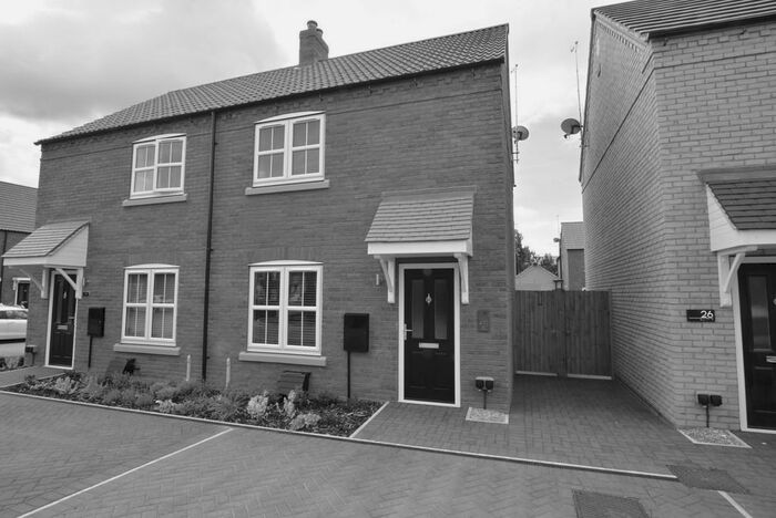 2 Bedroom Semi-Detached House For Sale In Ella Drive, Goole, DN14
