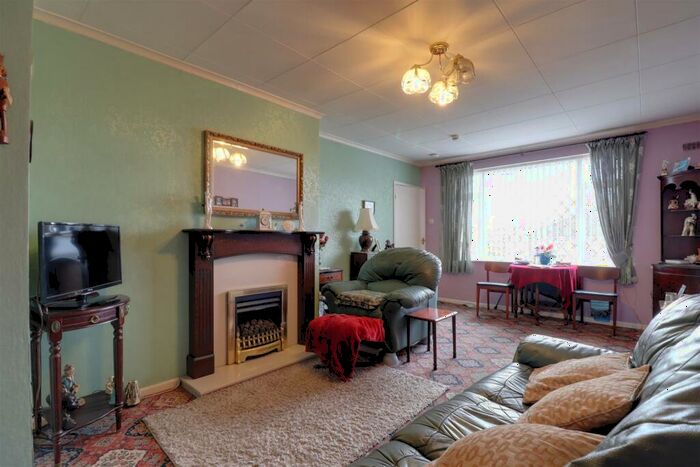 2 Bedroom Bungalow For Sale In Westbourne Avenue, Crewe, CW1