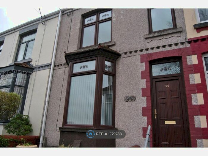 3 Bedroom Terraced House To Rent In Hillside, Neath SA11