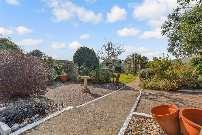 3 Bedroom Detached Bungalow For Sale In Williamson Road, Lydd On Sea, Romney Marsh, Kent, TN29