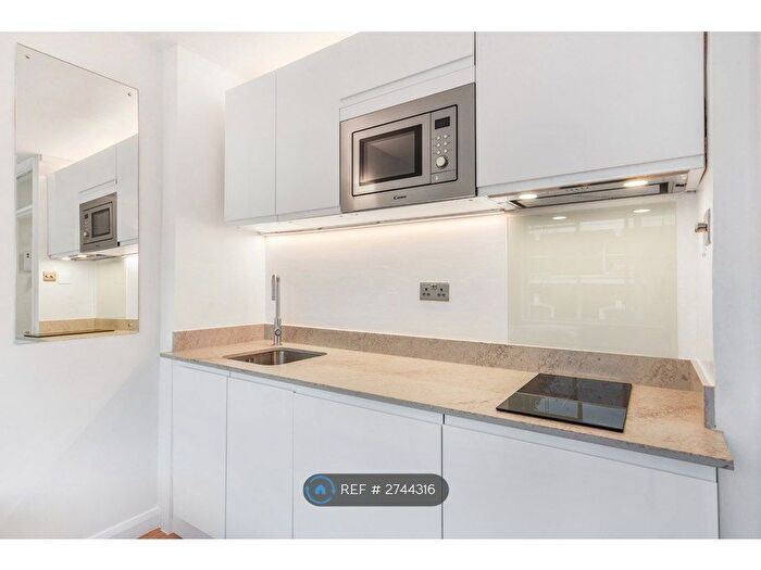 Studio To Rent In Craven Terrace, London, W2