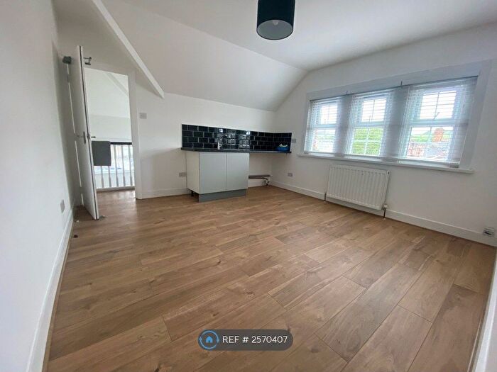 1 Bedroom Flat To Rent In Stondon Park, London, SE23