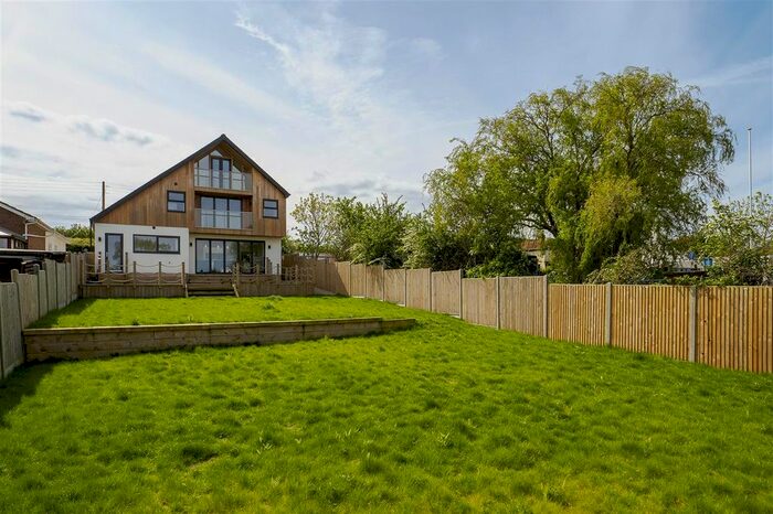 5 Bedroom Detached House For Sale In Dargate Road, Yorkletts, Whitstable, CT5